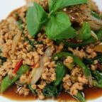 Best Spicy Basil Leaves in Chicago, IL